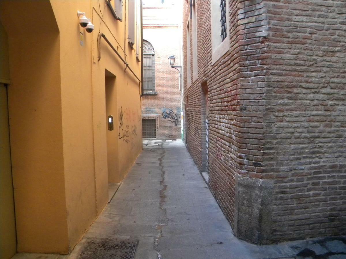 Bologna House Tubertini Apartment Bagian luar foto